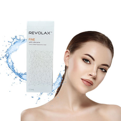 Inyección cutánea sub-q del llenador de la ha Revolax para definir el lomo de Jawline