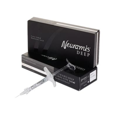 El relleno cutáneo de ácido hialurónico para labios y nariz logra una apariencia natural y juvenil